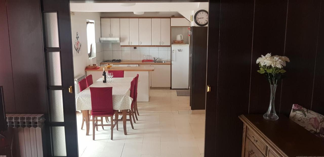 Tribalj Apartments Petra מראה חיצוני תמונה